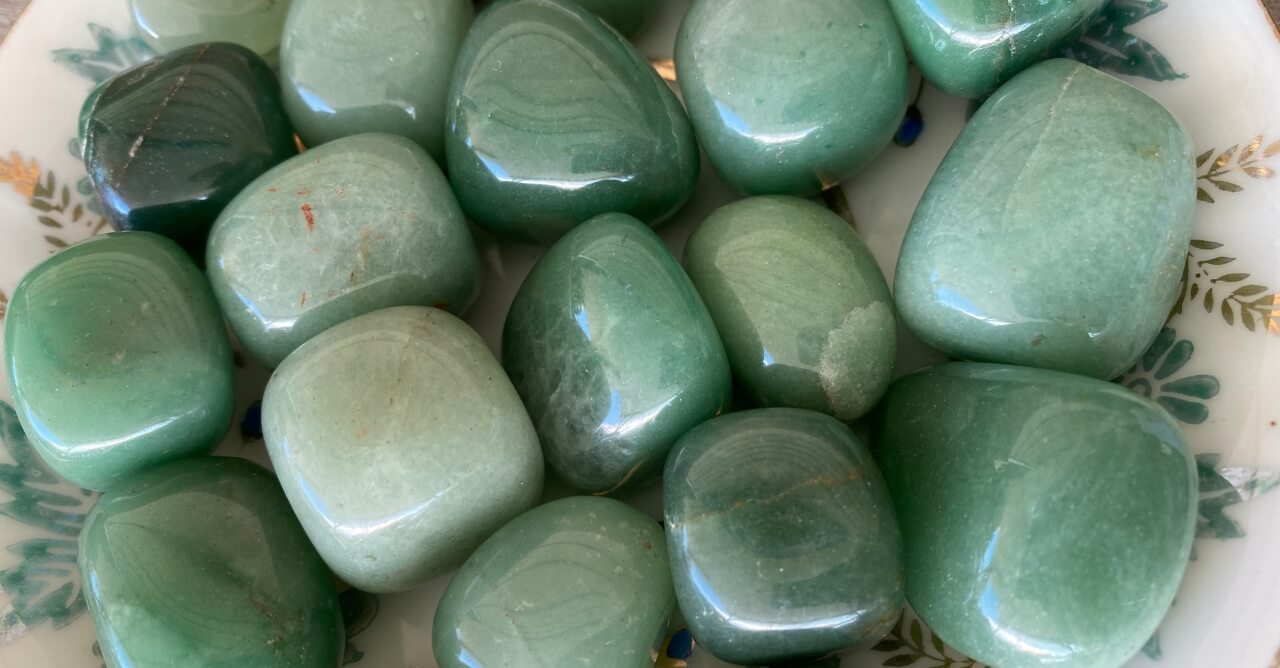 Quartzo Verde: Significado da Pedra / Cristal Natural