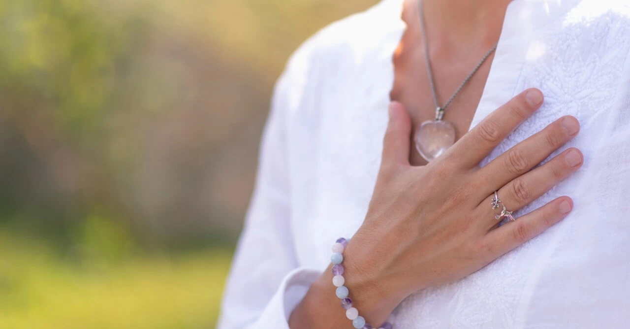 Você sente ansiedade Descubra como a meditação pode ajudar - Blog Mandala de Luz