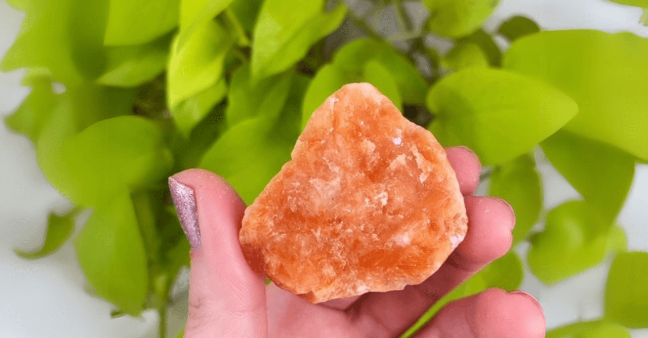 Benefícios da Calcita Laranja e da Calcita Verde - Blog Mandala de Luz